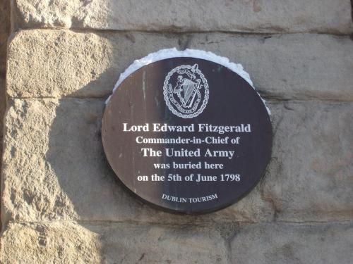 Plaque on Saint Werburgh's Church, Werburgh Street.
