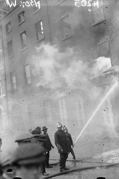 Captain Myers, who was asked by concerned republicans to ensure no weapons would be recovered from the church (NLI)