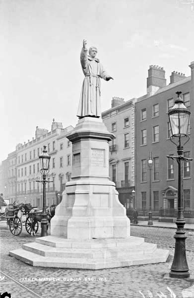 A historic image of the Father Matthew monument, O'Connell Street. (Image Credit: National Library of Ireland)