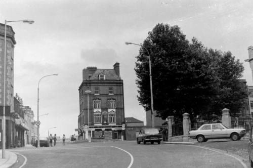 The Lord Edward, nd. Credit - Fintan Tandy (Old Dublin Pubs FB group)