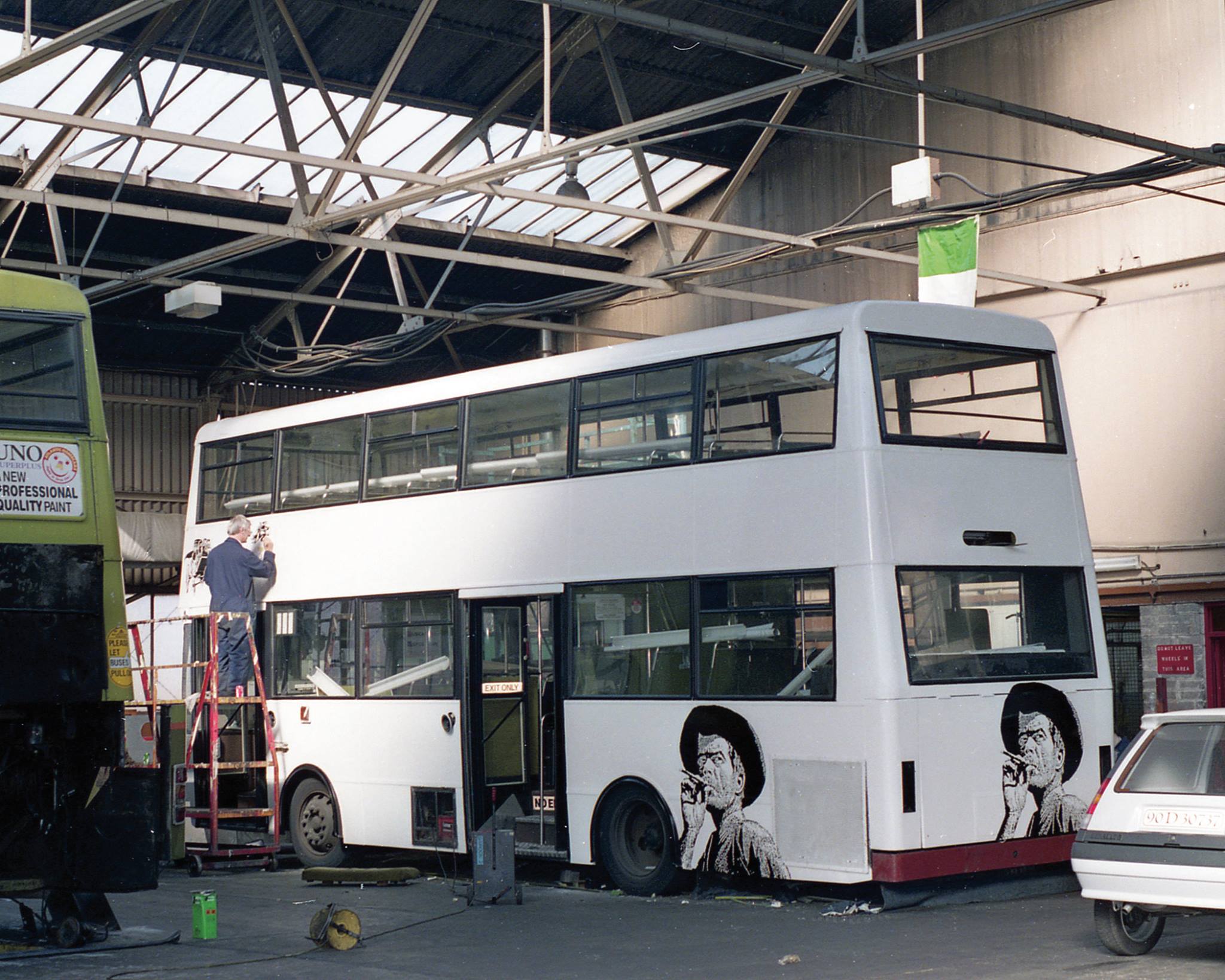 The Art of Painting Buses. | Come Here To Me!