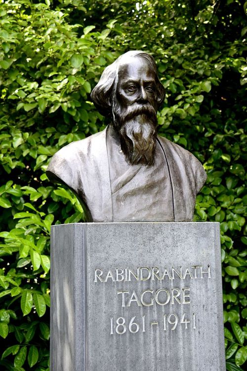Rabindranath_Tagore's_bust_at_St_Stephen_Green_Park,_Dublin,_Ireland